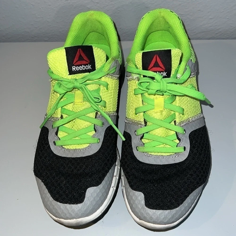 Kids unisex size 5 sneakers Reebok lime green, yellow, black, grey weightlifting